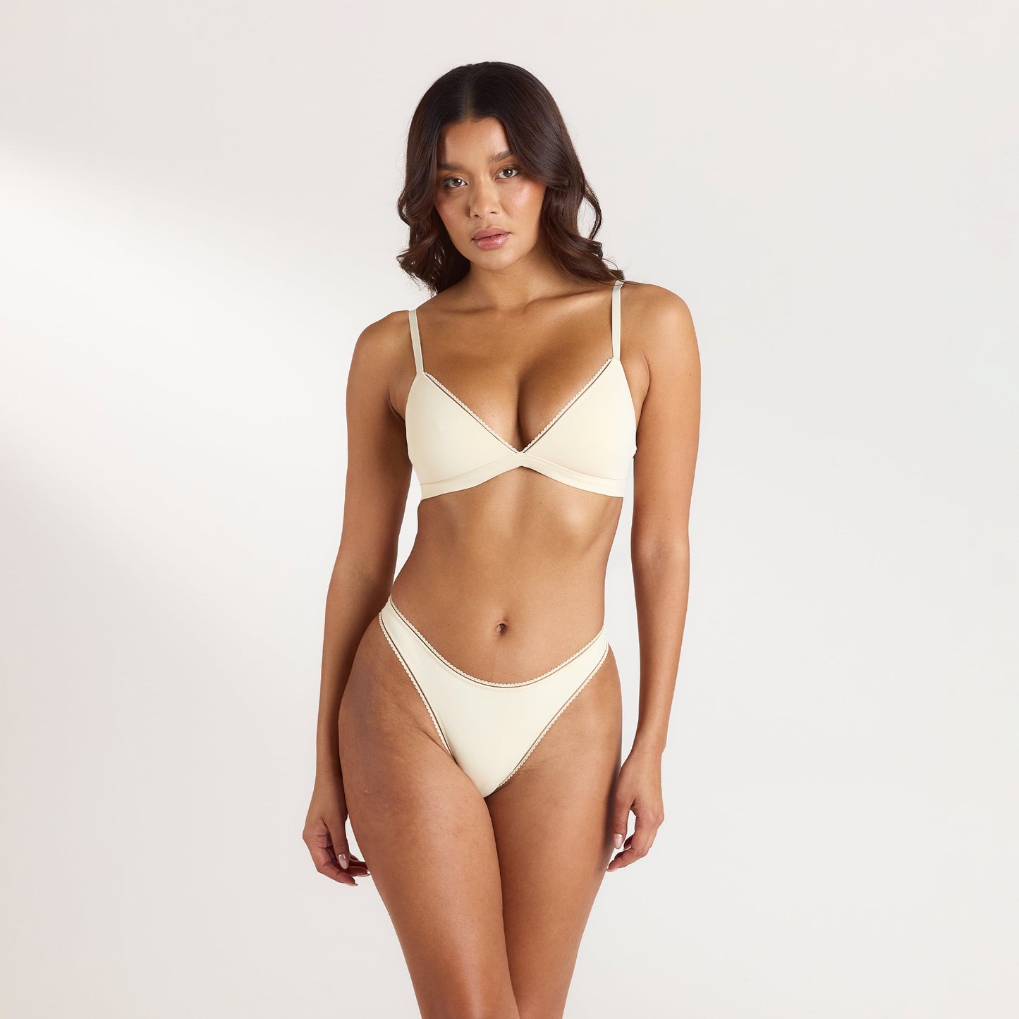 Bequeme Dreiecks-Bralette - Latte