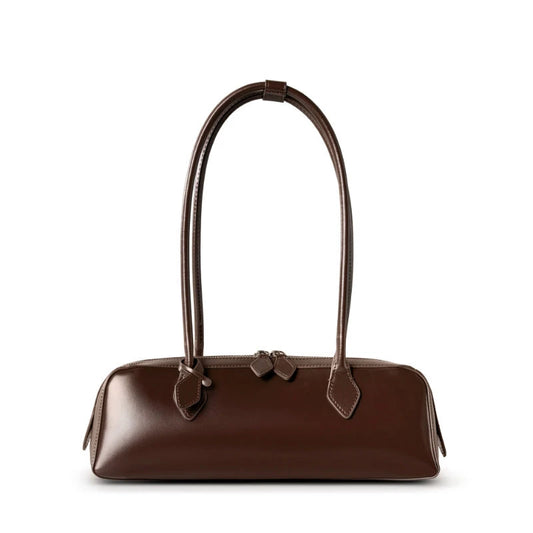 Die Silhouette-Tasche – Schlanker, minimalistischer Alltagsbegleiter für jeden Tag.