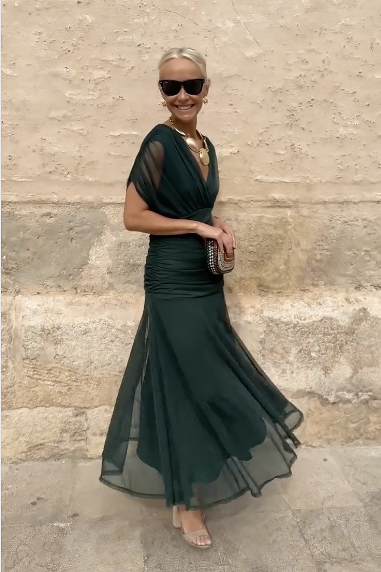 Rosamund | Elegantes Maxikleid für festliche Anlässe mit V-Ausschnitt