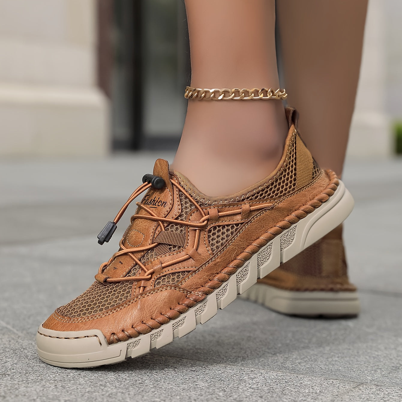 Elara | Der atmungsaktive Komfortschuh