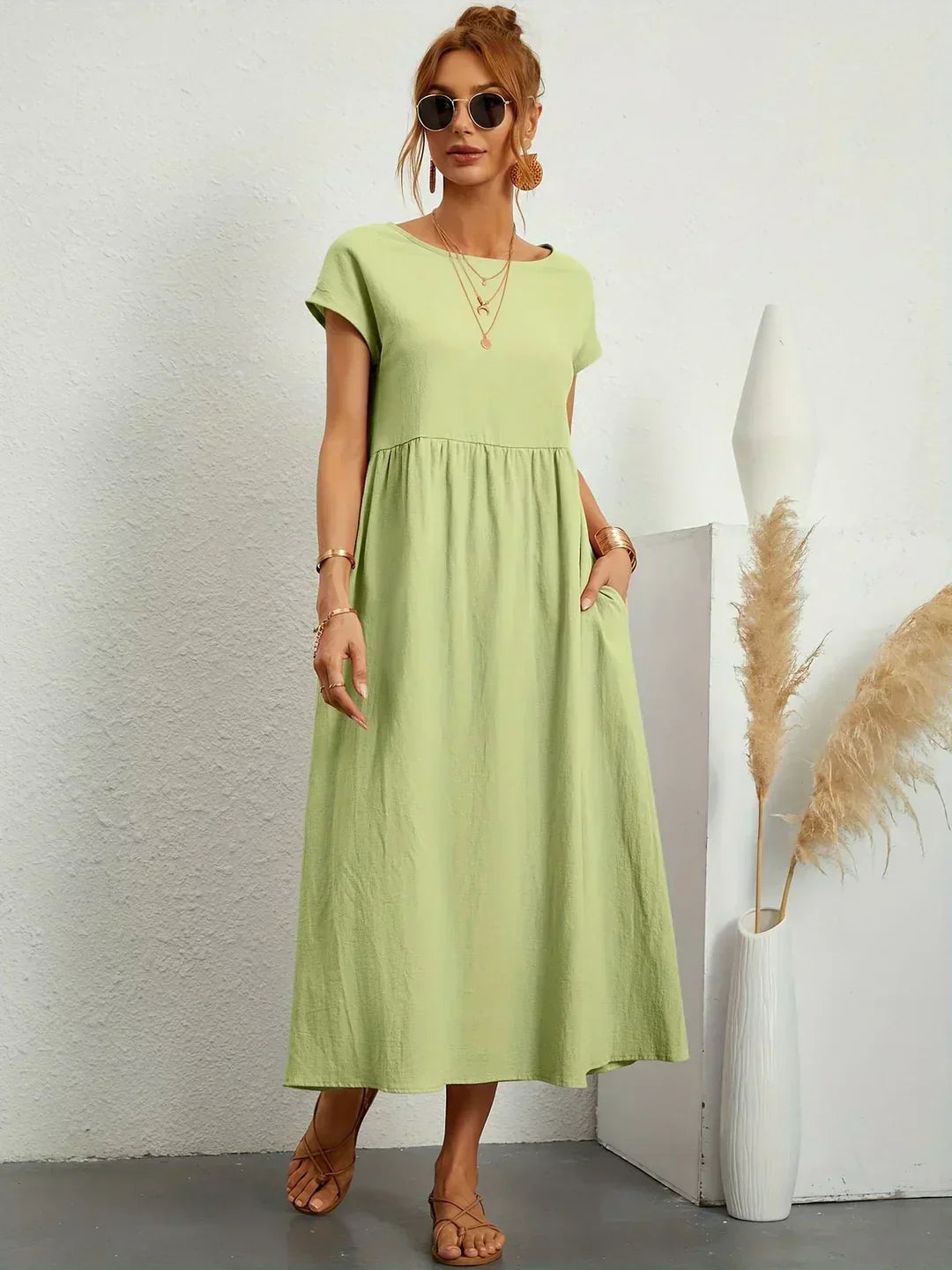 Evi | Fließendes Midikleid zeitlose Eleganz
