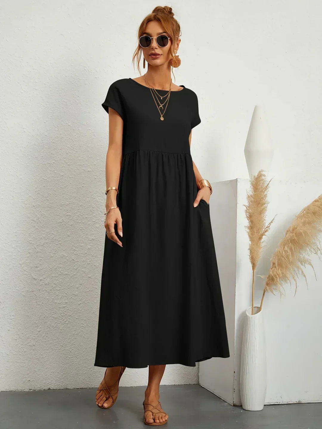 Evi | Fließendes Midikleid zeitlose Eleganz